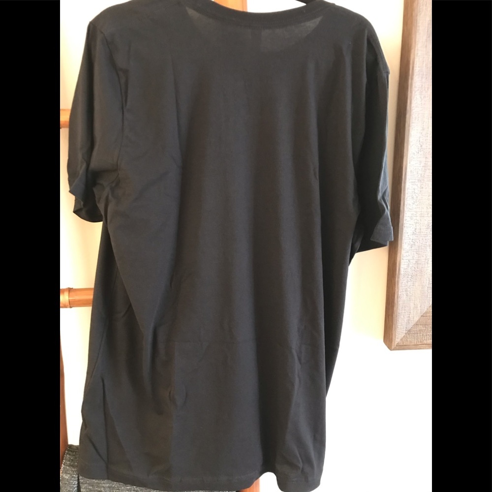 CANVAS KOBE BRYANT/JORDAN & JAMES TEE NEW - Picture 5 of 7